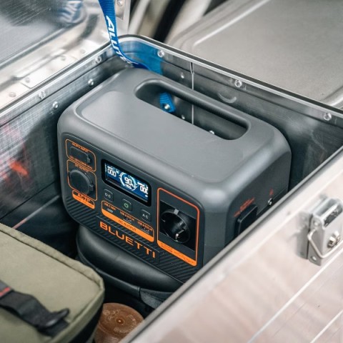 【BLUETTI】 AC2P 行動電源 230Wh/300W (瞬間提升600W) 小巧輕便隨身攜帶 UPS、露營、防災、戶外必備